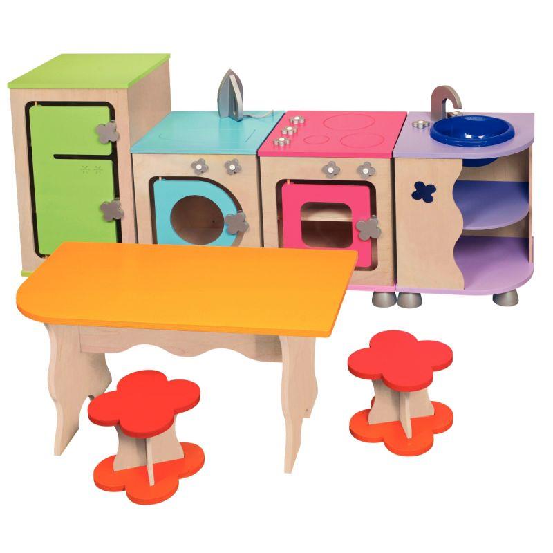 Image de  Cuisinière en bois 1er âge 